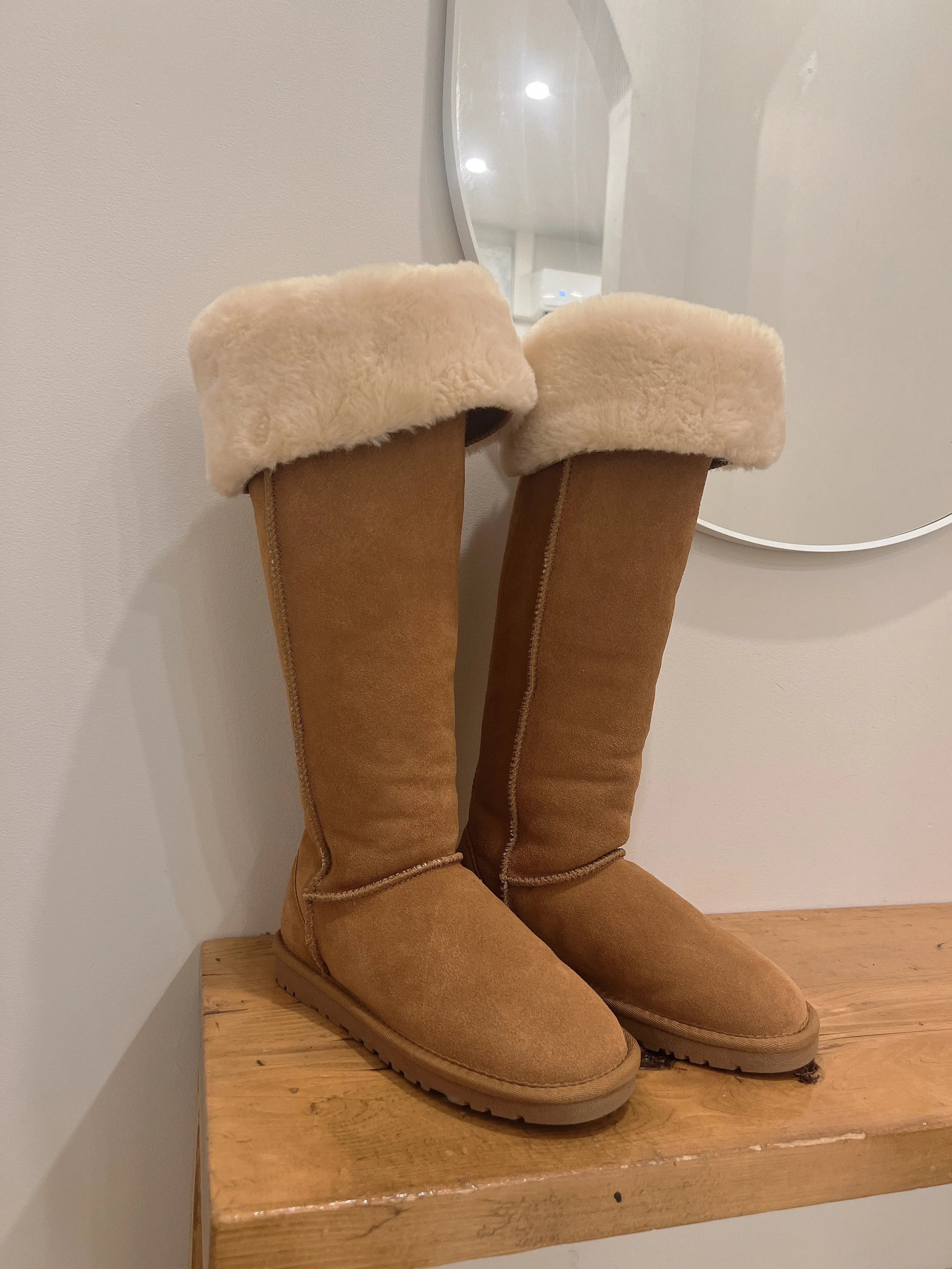 NELLA Knee high sherpa boots