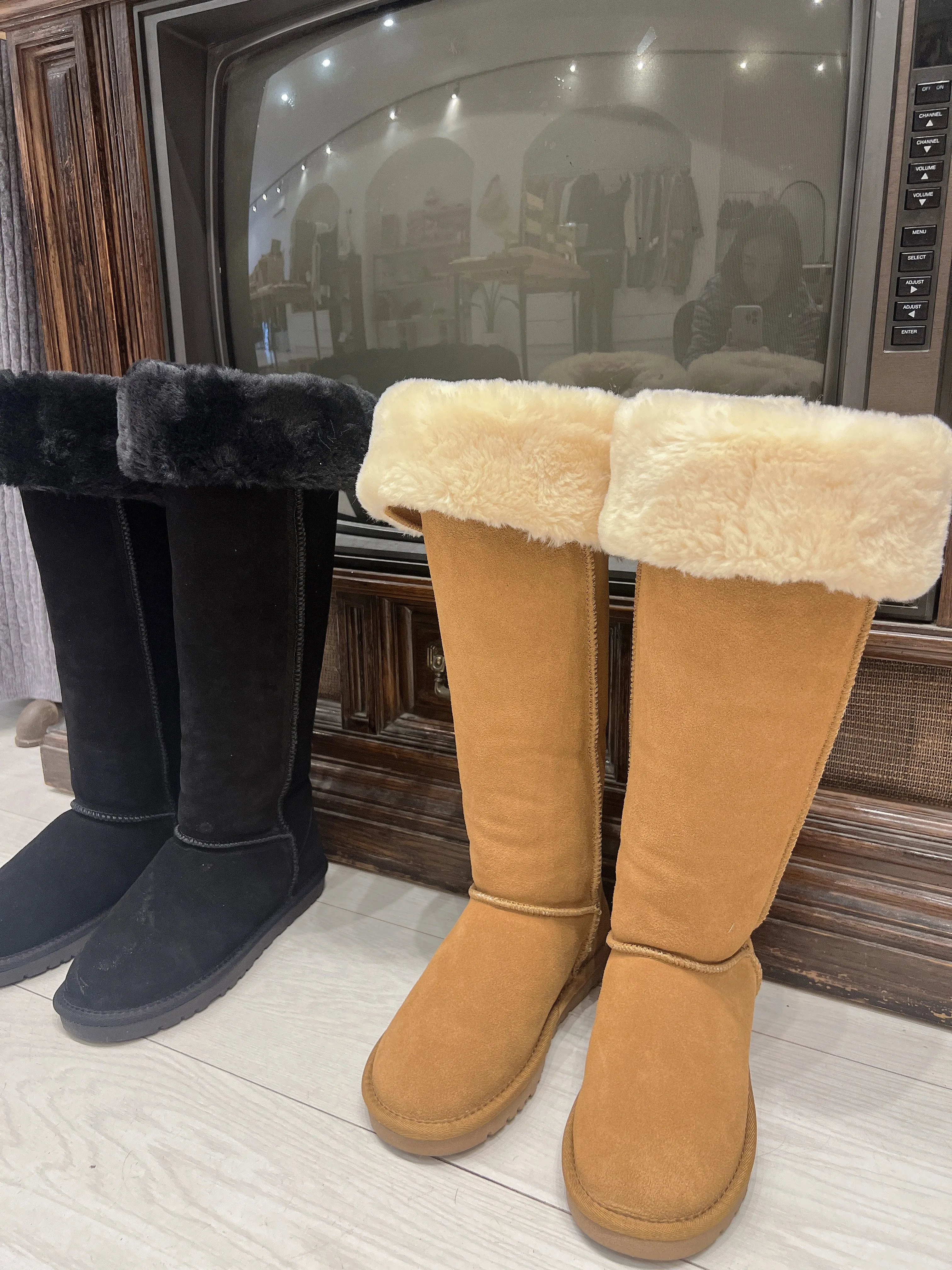 NELLA Knee high sherpa boots