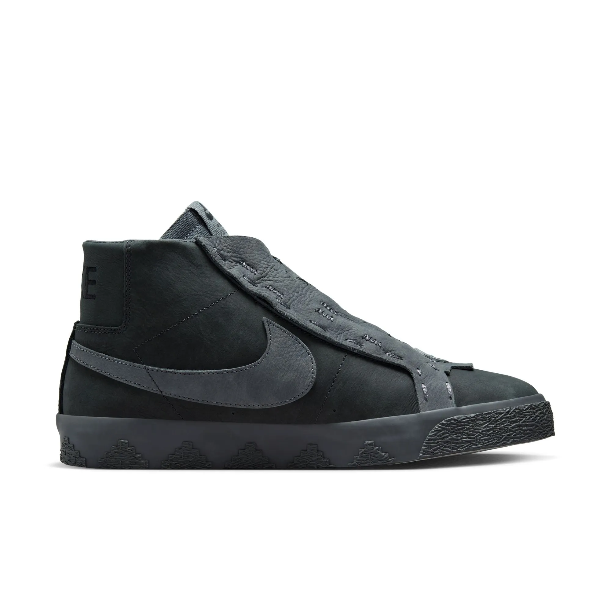 Nike Blazer Mid QS
