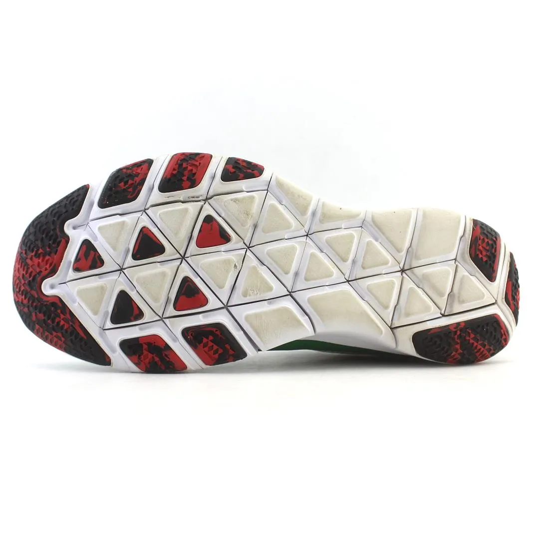NIKE FREE VERSATILITY