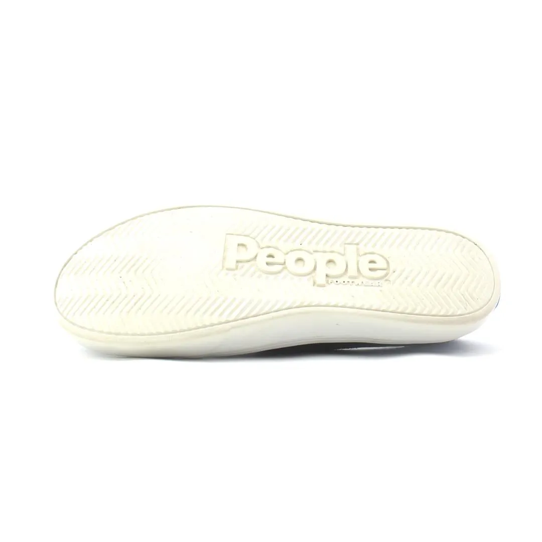 PEOPLE FOOT WEAR