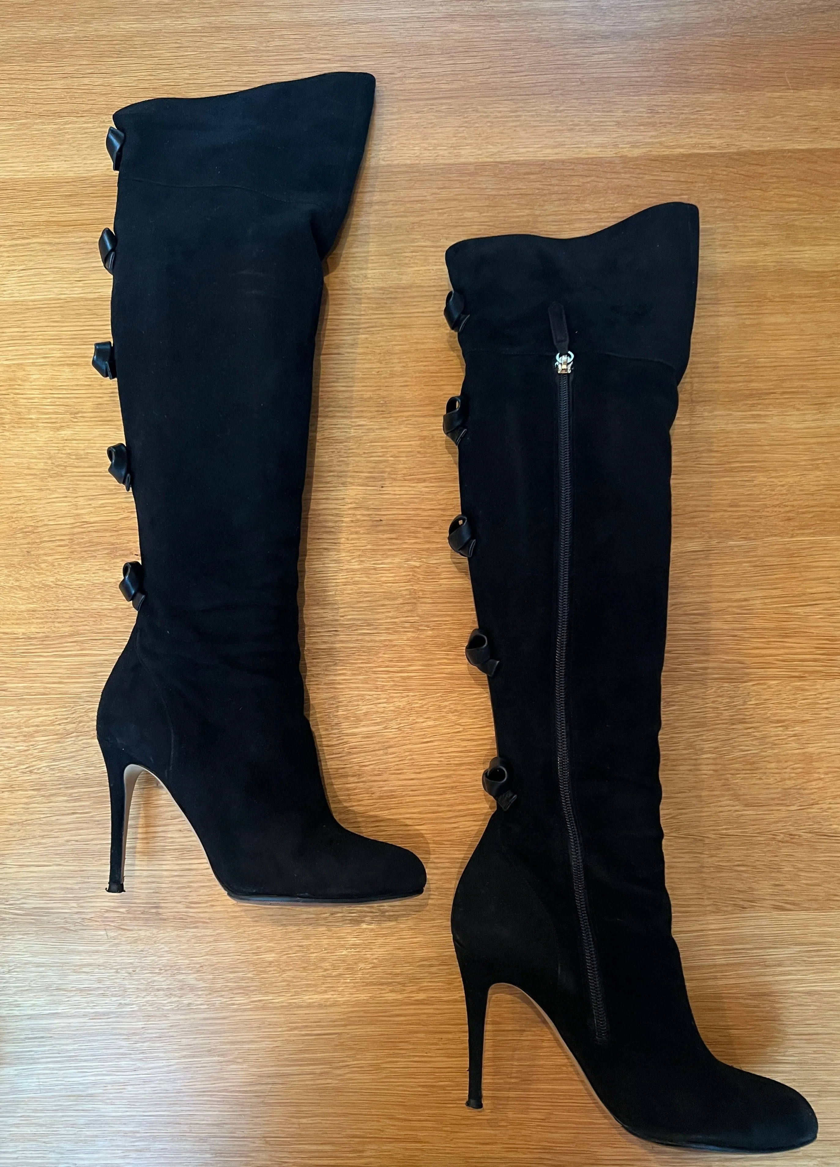 Tall Boots with heels and bows - 8