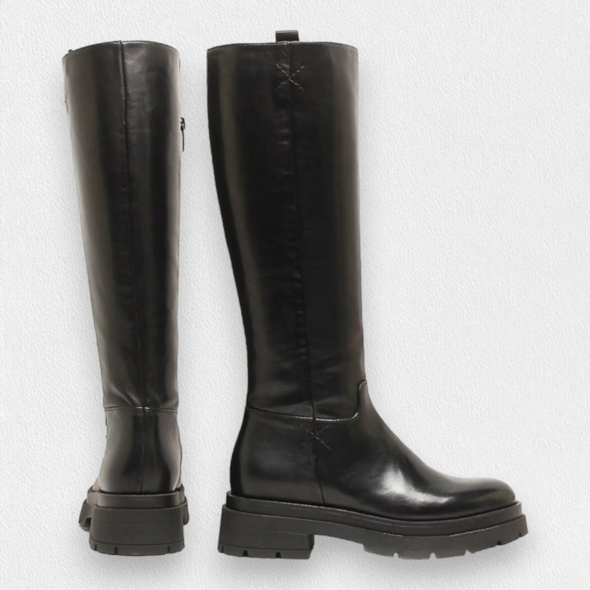 TALL LEATHER BOOT